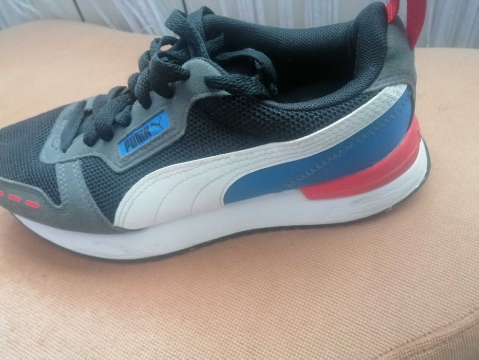 Buty sportowe Puma R78 jr rozm. 38