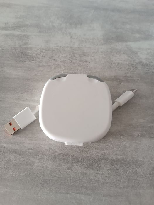 Холдер органайзер коробка для шнуров кабелей