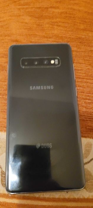 Samsung s10 plus +