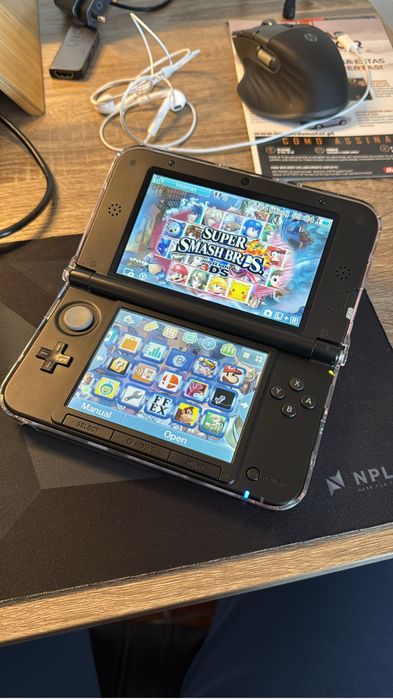 Nintendo 3DS XL Super Smash Bros Edition + Acessórios
