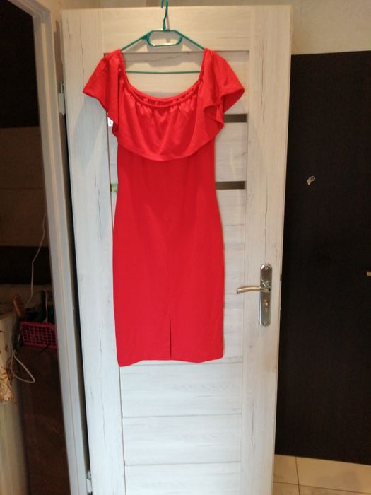 Piękna czerwona hiszpanka