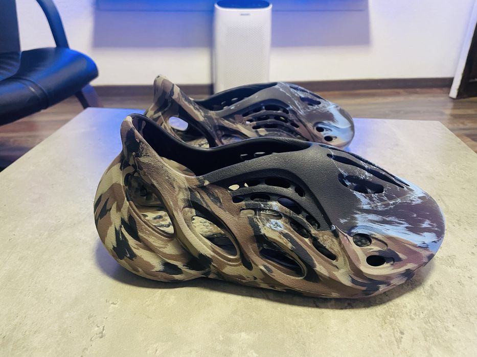 Adidas yeezy foam runner