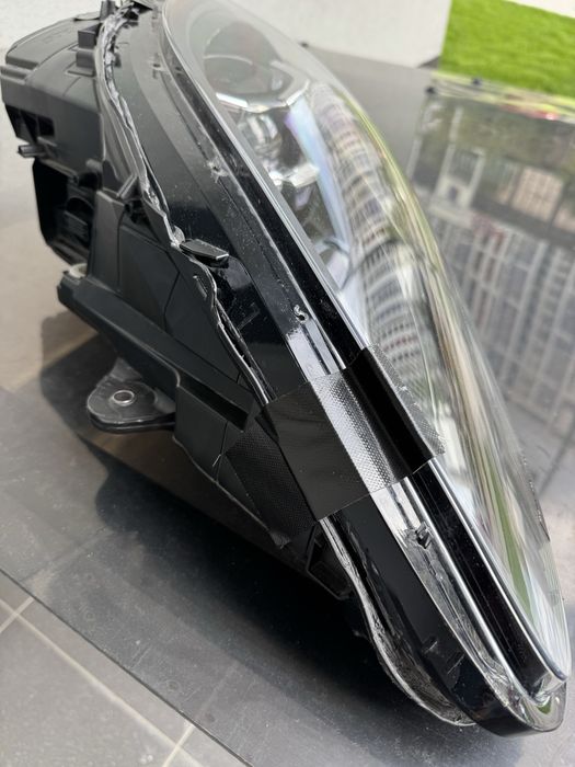 Фара Porsche Macan 23+