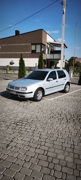 Volkswagen Golf 4