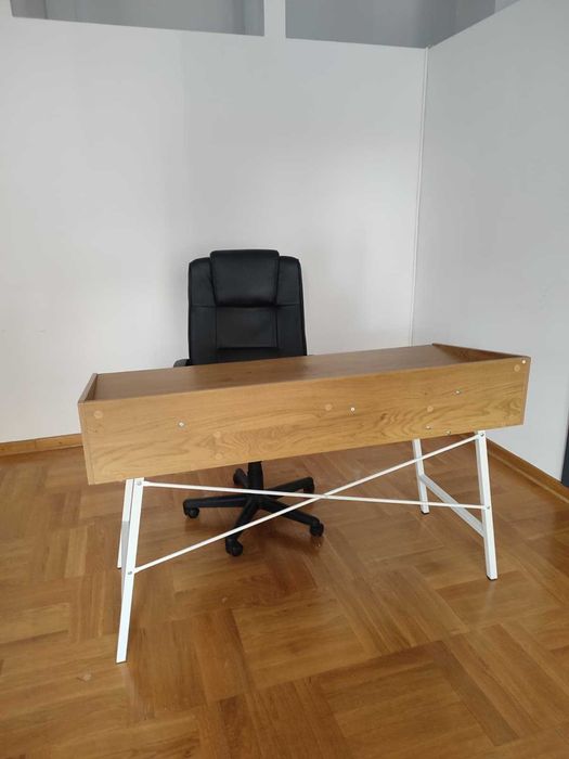 Biurko skandynawskie ESLOV z szufladami – 200 zł/szt.