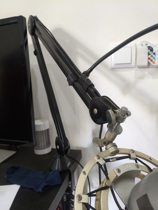 Microfone Blue Yeti + Braço Rode