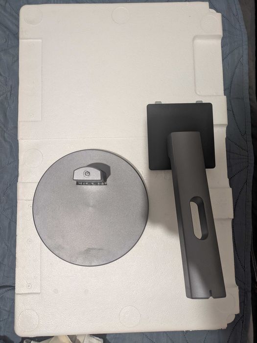 Монітор AOC I2490VXQ (23.8", IPS, Full HD) + коробка + кабелі