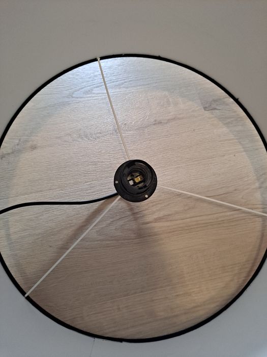 Lampa sufitowa czarna