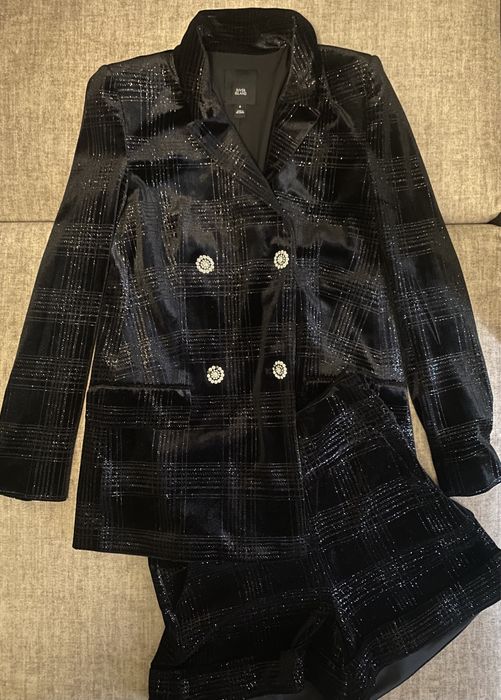 Костюм жіночий двійка піджак/шорти класичний