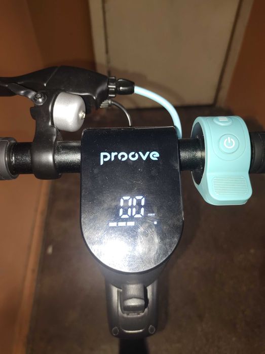 Електросамокат Proove