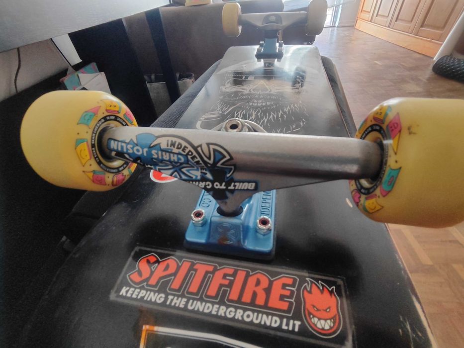 Skate novo maple canadense vendo a melhor oferta