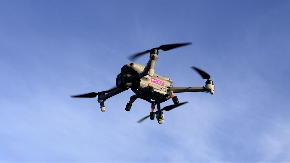 DJI AIR 3S fly more combo