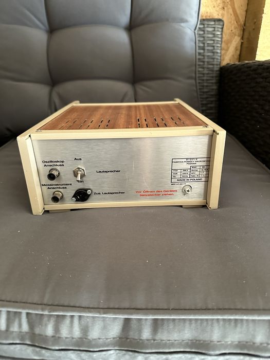 Wzmaczniacz akustyczny