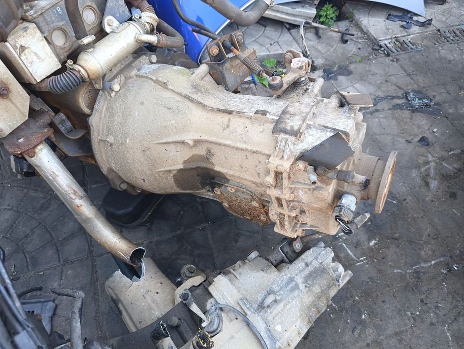 SKRZYNIA NISSAN CABSTAR 3.0 TD