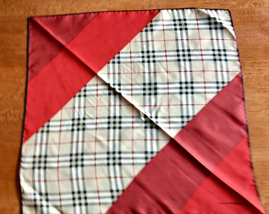 Lenço pescoço Burberry