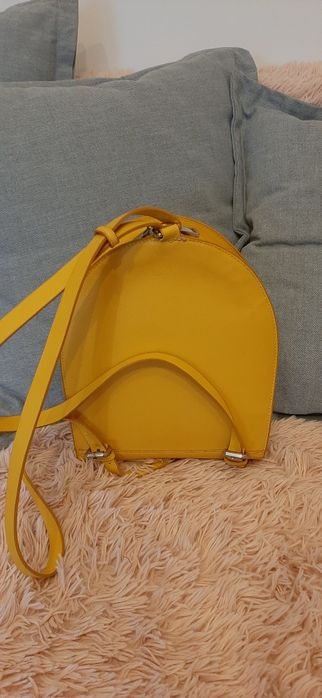 Plecak fajnego koloru