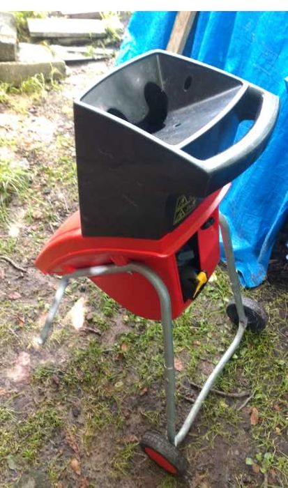 rębak do drewna, rozdrabniacz UNIROPA 1400 W