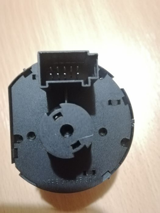 Переключатель света гольф 5/6 1K09414311