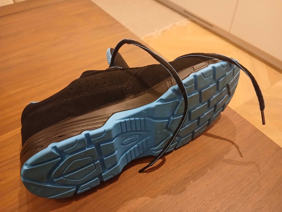 Sprzedam buty robocze