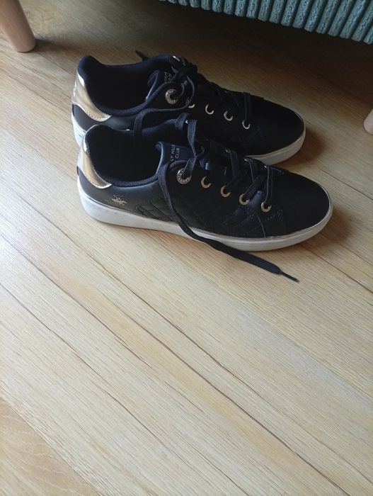 Buty rozmiar 36  noszone  2 razy