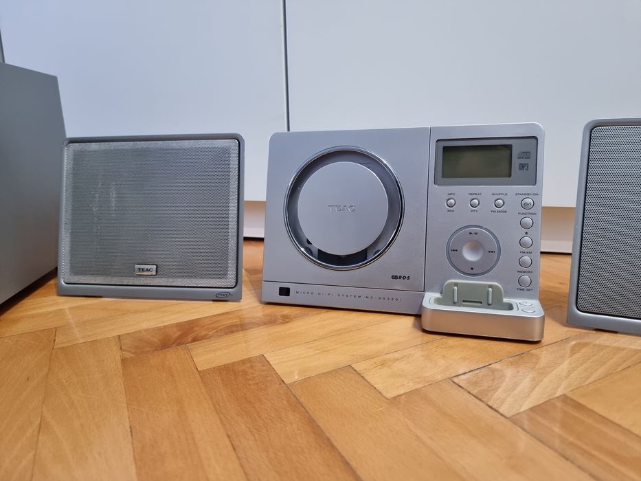 Mikrowieża TEAC MC-DX220i stan bardzo dobry KOMPLET