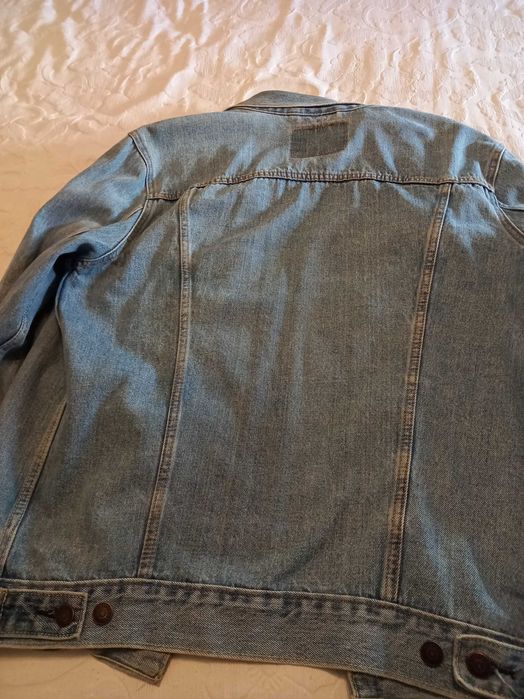 Blusão ganga Levi Strauss