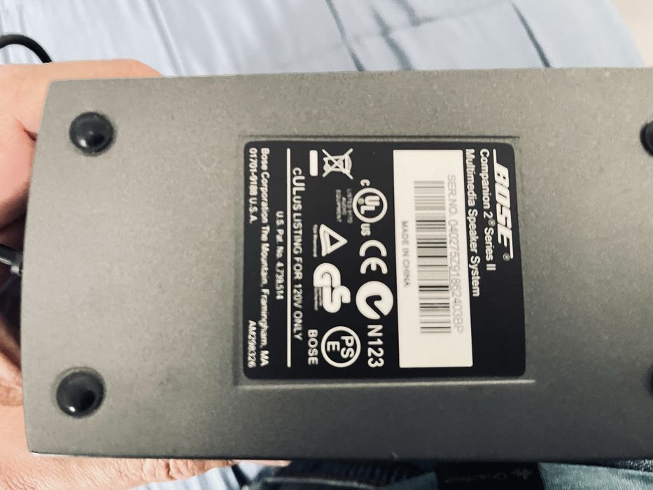 Bose Companion 2 series 3, colunas amplificadas para desktop
