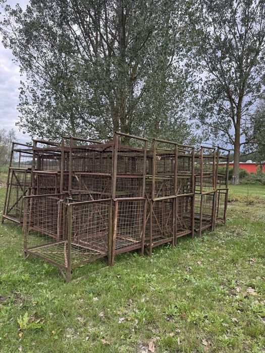 Metalowe skrzynie