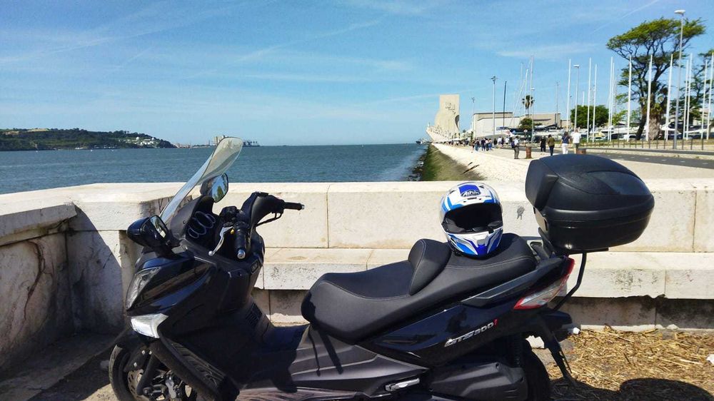 SYM GTS300i (2016)