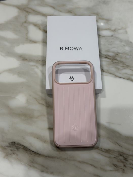 Чехол бампер кейс rimowa pink ballerina 17 pro max iphone