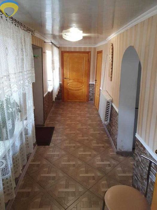 Продам будинок з ремонтом та всіма зручностями в с. Великий Буялик