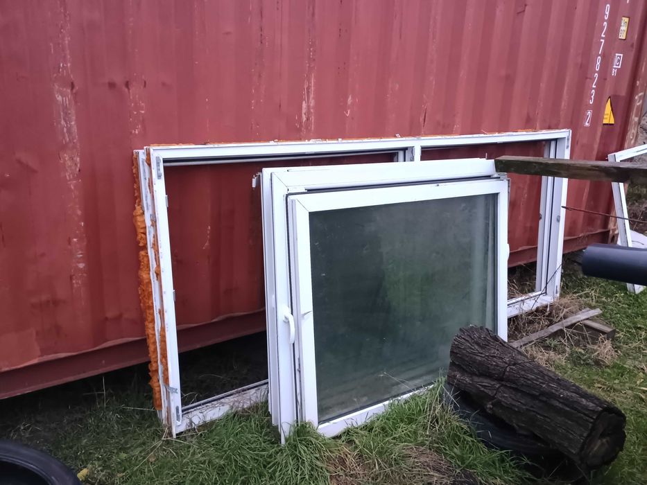 Okna używane 295cmx125cm  2 sztuki