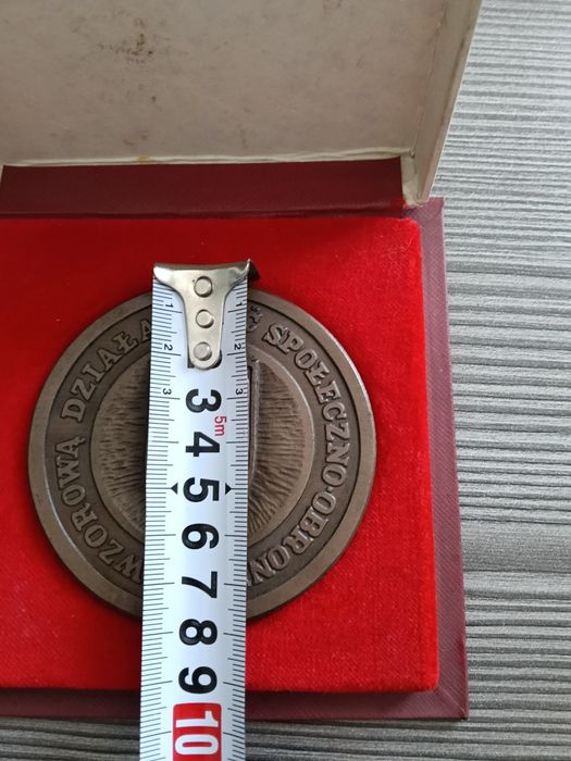 Medal za wzorową działalność społeczno-obronną LOK.