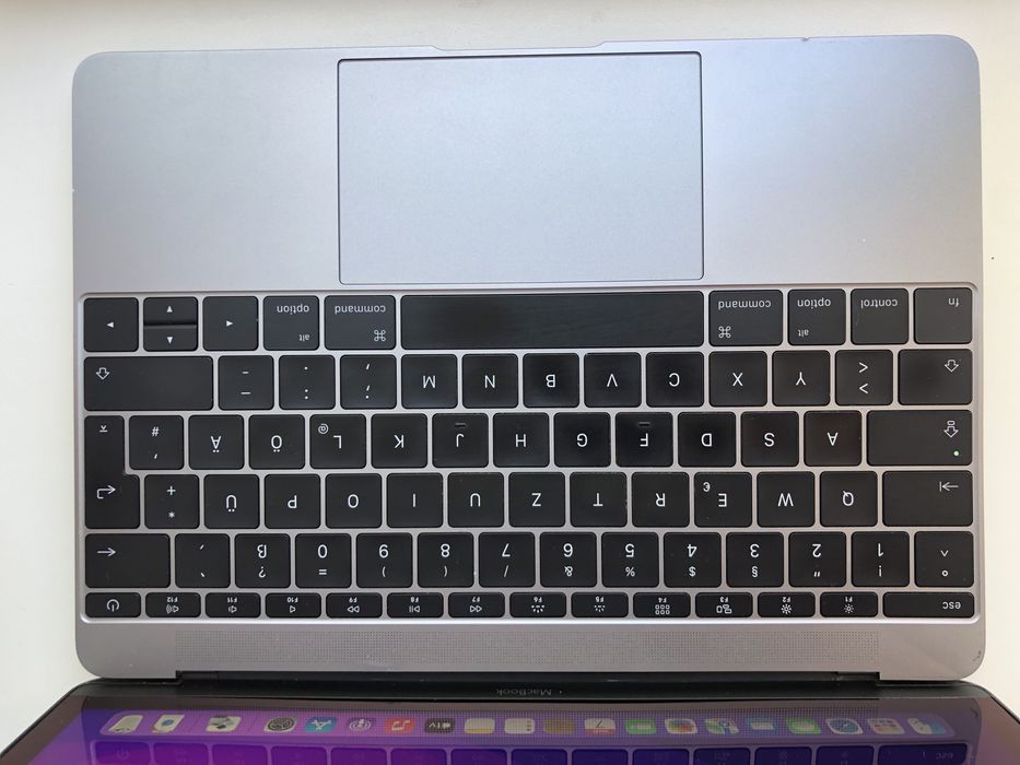 Apple MacBook 12 A1534 8Gb/256Gb