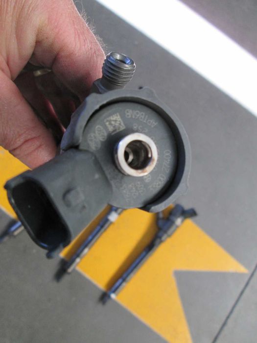 Kia Carens 2.0 CRDI  Motor REf. D4EA