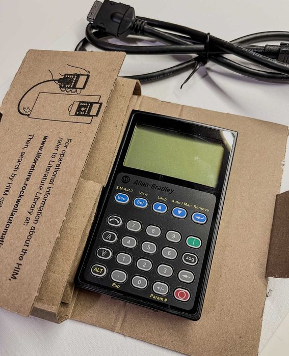Пульт керування Allen-Bradley PowerFlex 20-HIM-A3 (Series C) + Кабель
