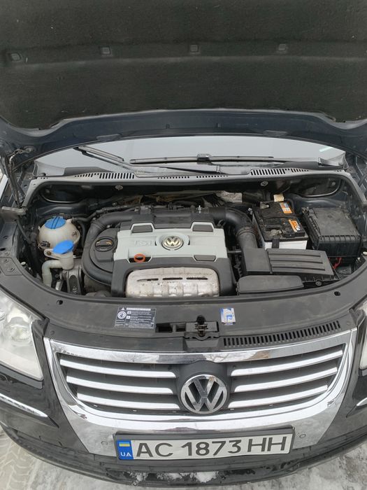 Фольсфаген  Touran 2008 TSI