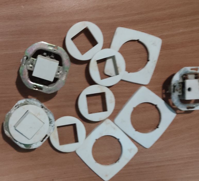 Tomadas e interruptores