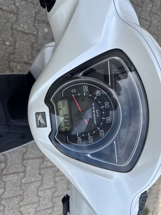 Scooter honda vision