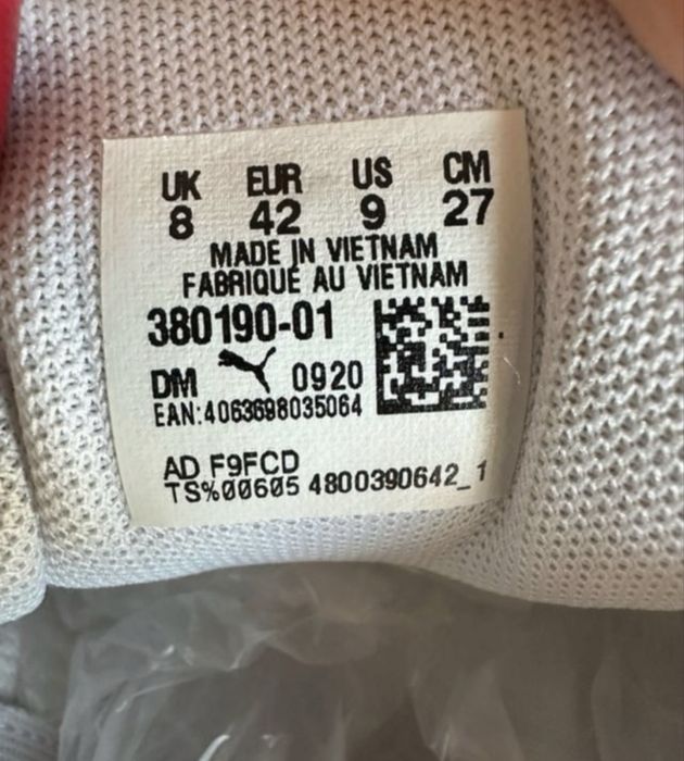 Tenis brancos Puma  42