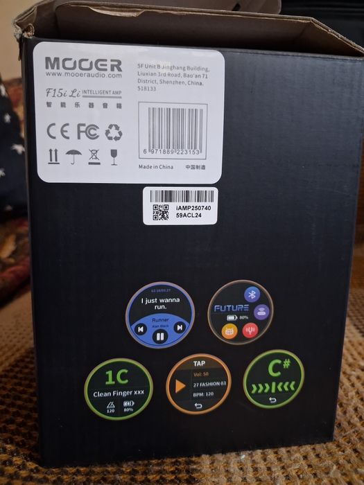 Комбоусилитель для гитары Mooer F15i White