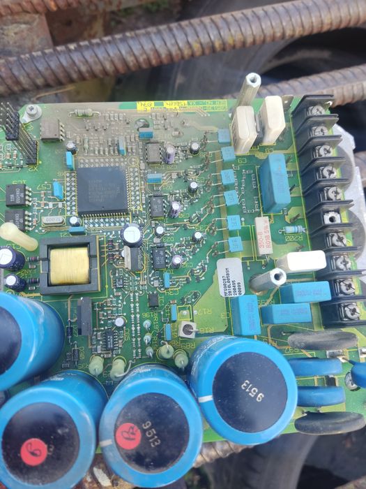 Частотній перетворювач  Siemens