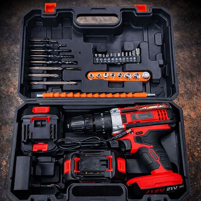 Мощный аккумуляторный шуруповёрт