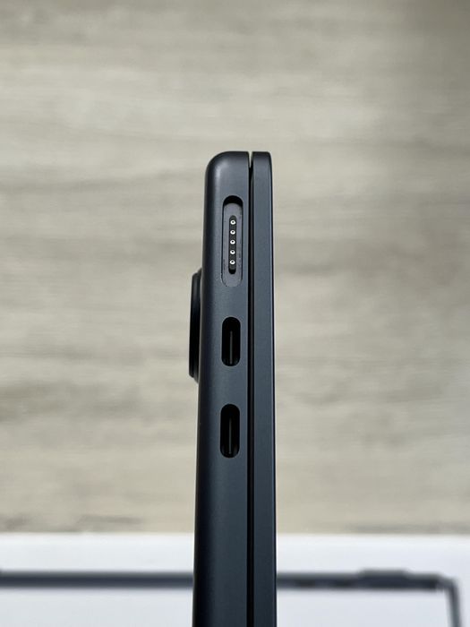 OUTLET MacBook Air 2024 M3 8/256 FV23 5 cykli