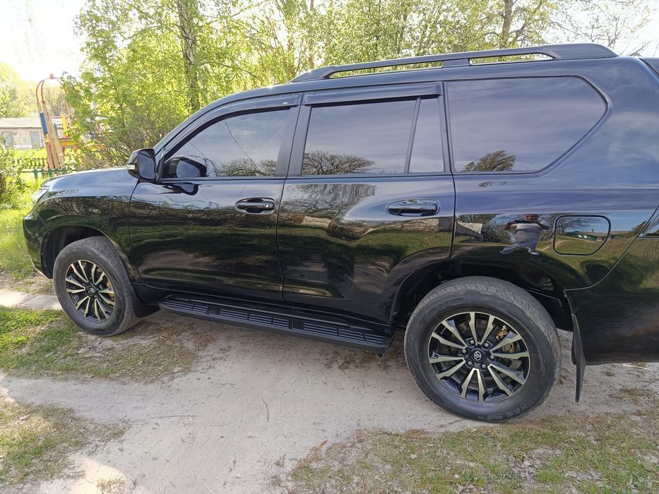Продам Toyota Prada 150