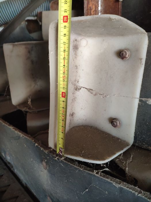 Podajnik kubełkowy 13m