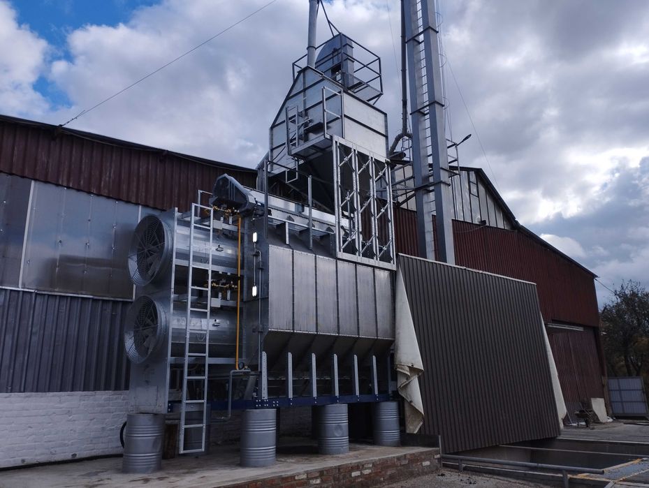 Зерносушарки Зерносушилки Сушки зерна Мобільні зерносушарки Нові і Б/В