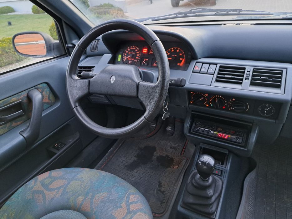 Renault Clio 1.2 benzyna 103tys przebiegu