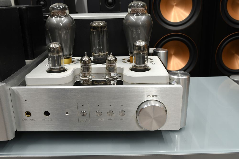 wzmacniacz stereo lampowy Yaqin MS-300C  Myślenice zamiana