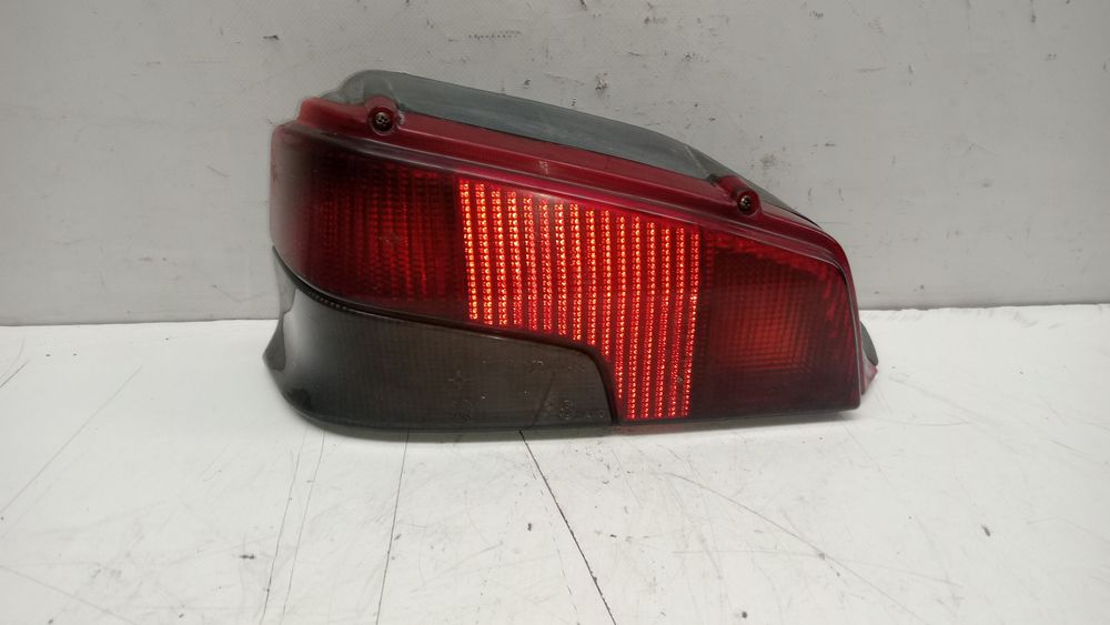 Farolim esquerdo PEUGEOT 106 I (1A, 1C)